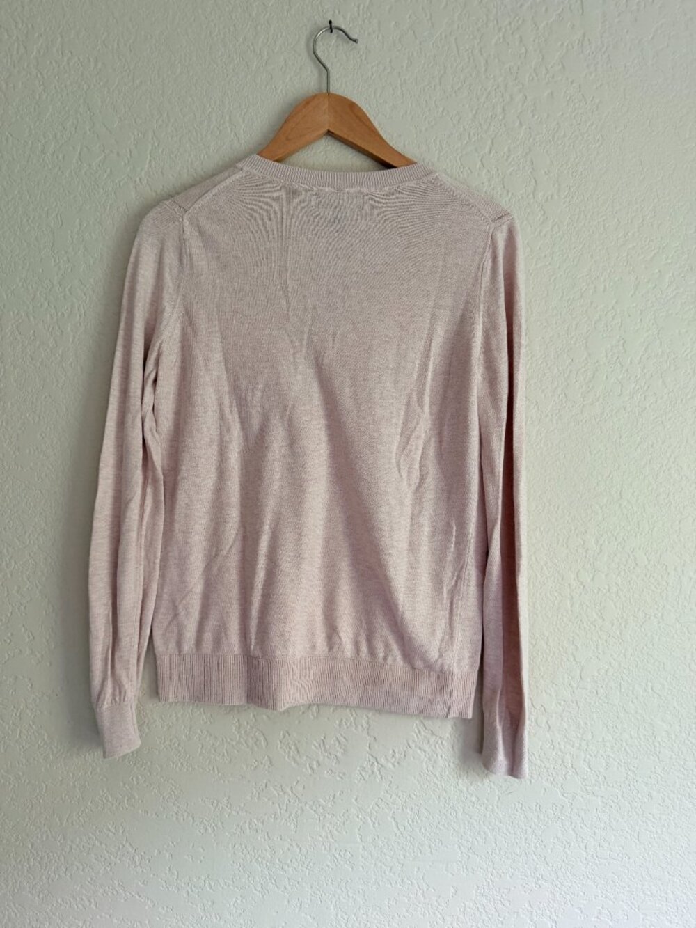 Banana Republic Forever Sweater, Blush, Size M - Picture 4 of 4